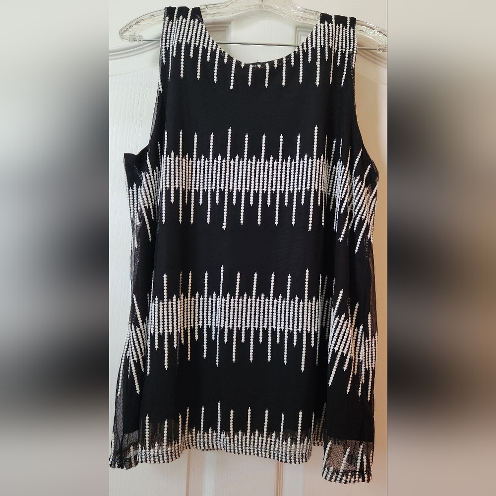 Alfani Black and White Sheer With Lining Patterned Top